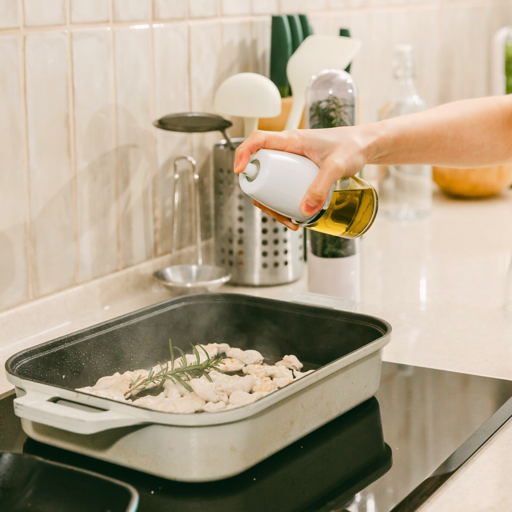 Deluxe Oil Mister | Kitchen Gadgets | Prepara