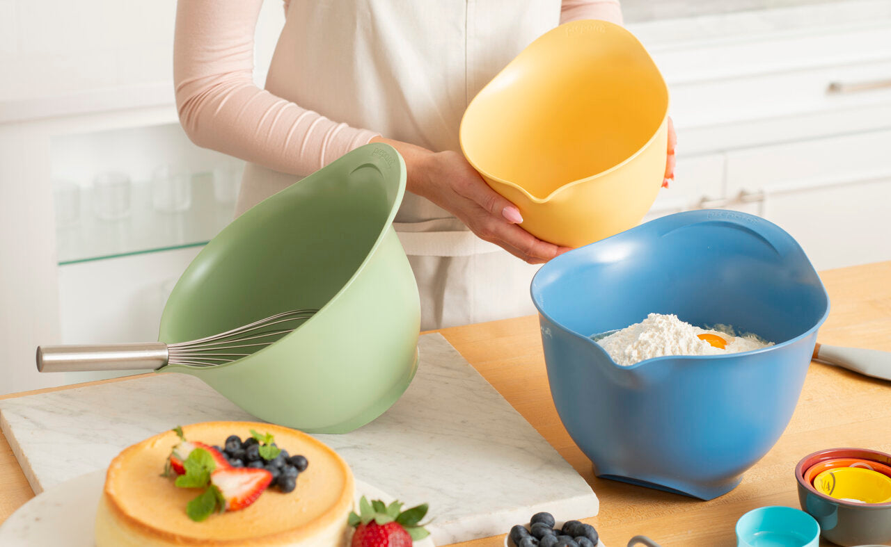 Tilt Mixing Bowls